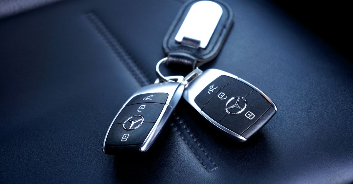 Nissan car key fob — Parkway Village TN Locksmith