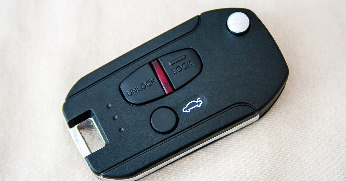 Toyota car key fob — Parkway Village TN Locksmith