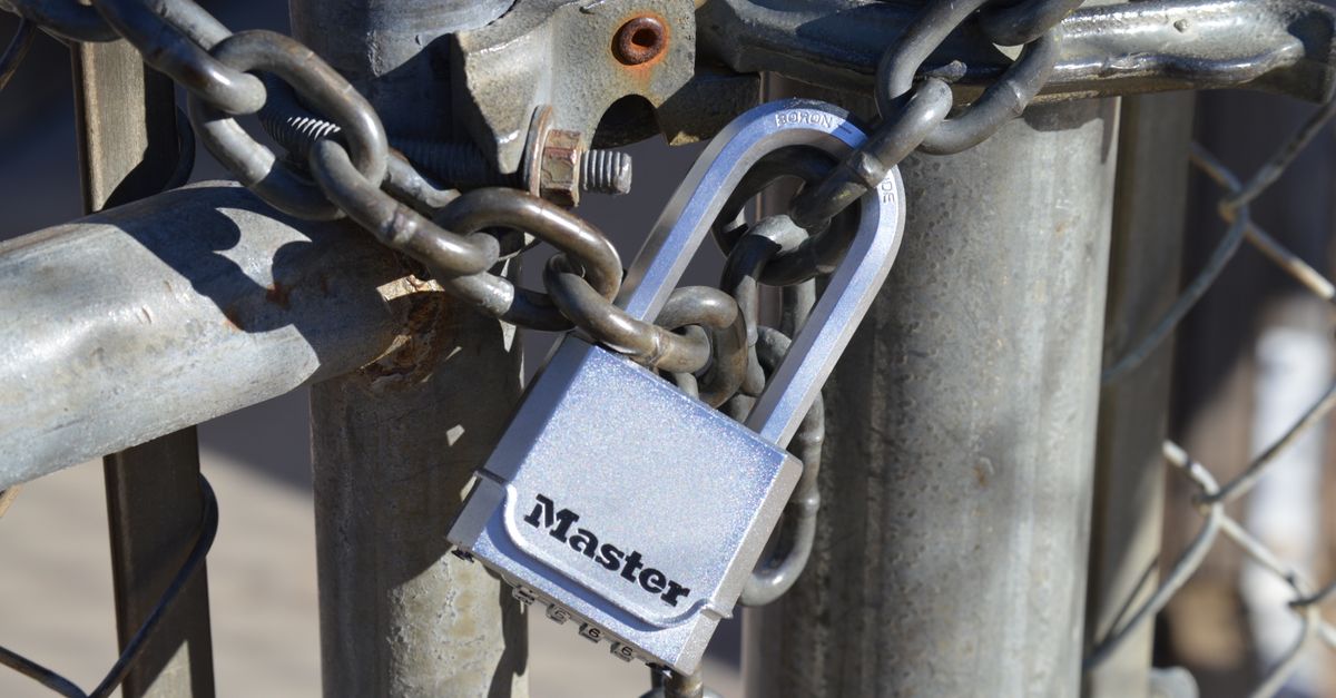 What Is 311 in Memphis (and When You Need a Locksmith Instead) — Parkway Village TN Locksmith