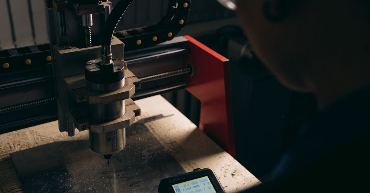 car key cutting machine — Parkway Village TN Locksmith