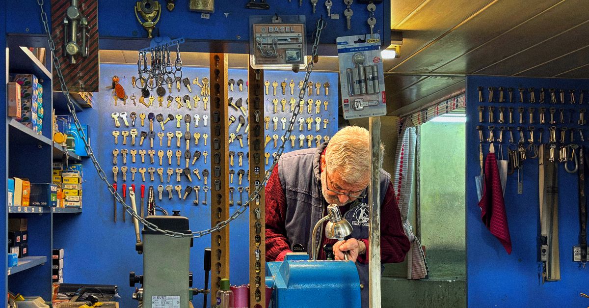 Why Kiosk Key Copies Cannot Replace What We Do — Parkway Village TN Locksmith